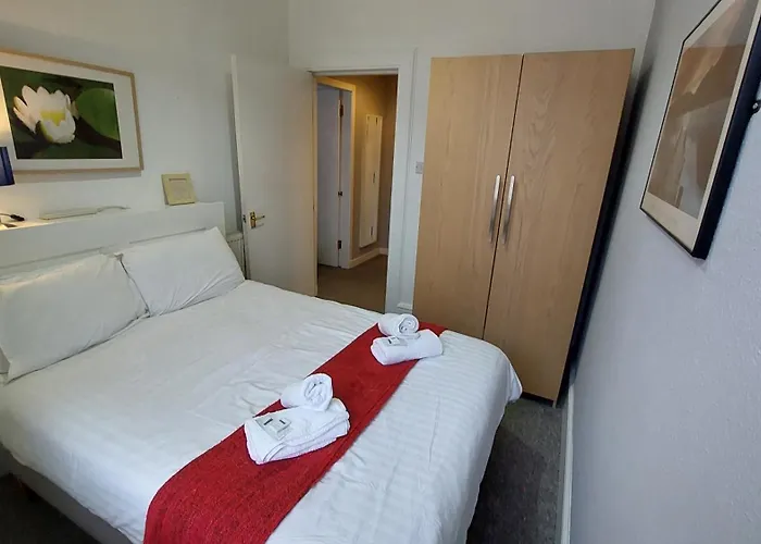 Grindlay Street Residence, 2 Bedroom, 2 Bathroom Apartment Close To Castle